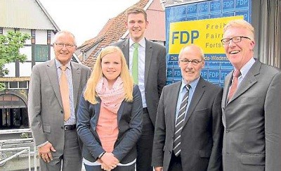 v.l.n.r. Ernst Sebbel, Carola Oesselke, Patrick Büker, Hubert Möller, Michael zur Heiden