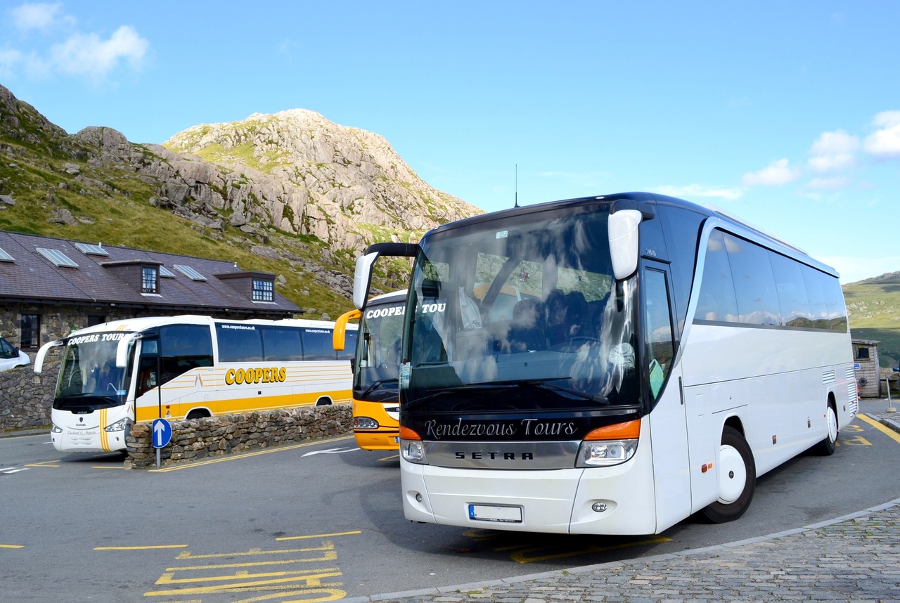 Schon bald könnten Fernbusse in Rheda-Wiedenbrück halten. Bildquelle: Andreas Hermsdorf / pixelio.de