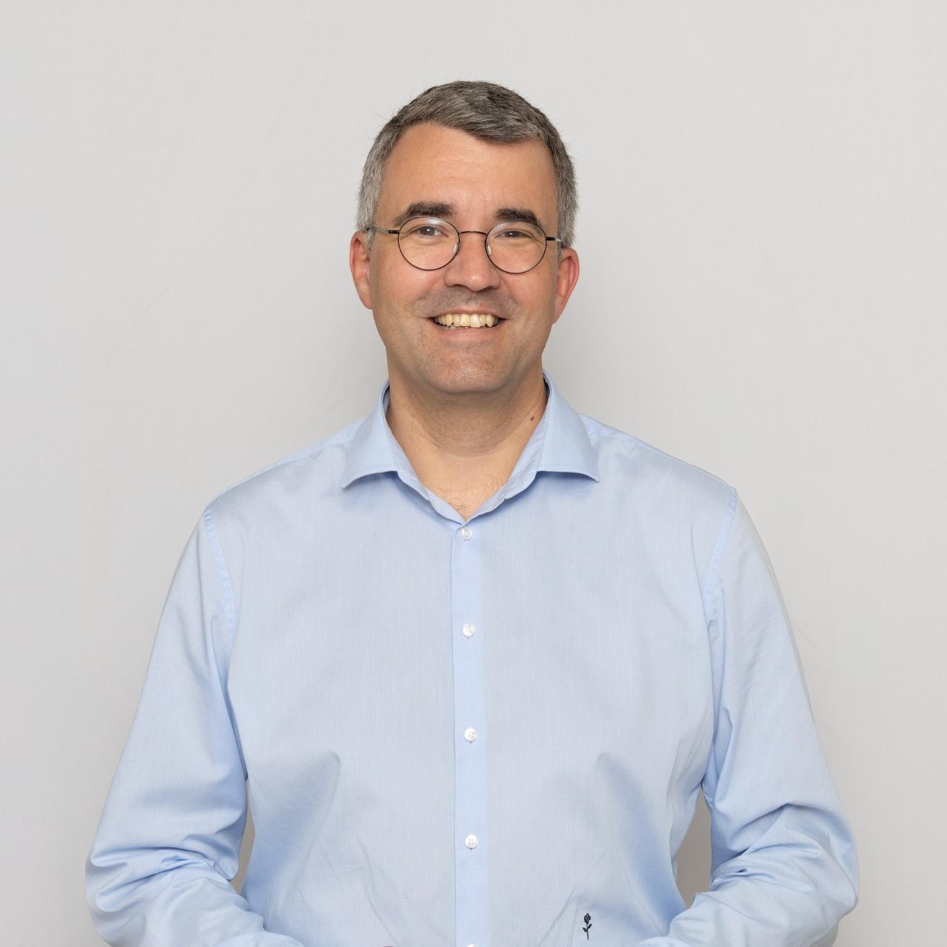 Simon Gerhard